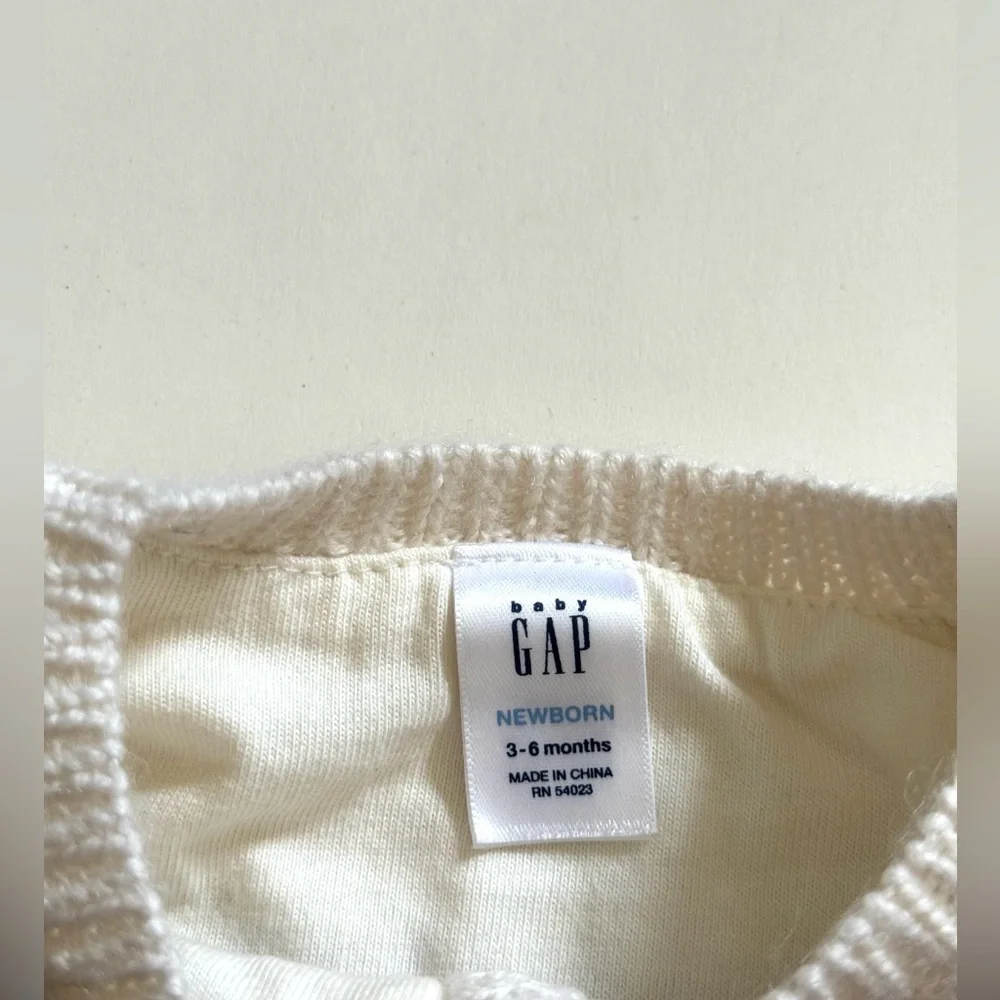 Baby GAP Cream Winter Knit Sweater - Picture 6 of 11
